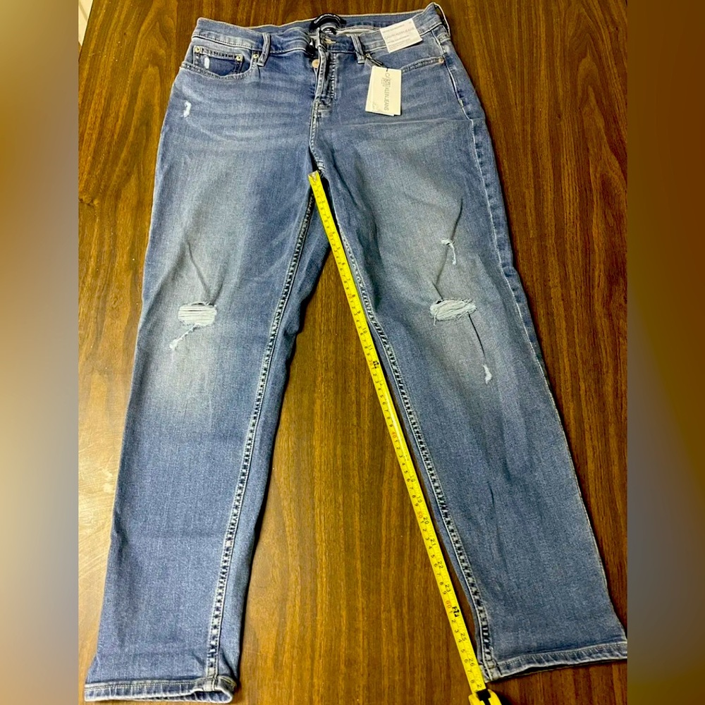 Calvin Klein 30 Mid Rise Slim Boyfriend Relaxed Distressed Women's Jeans